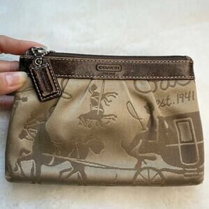 Coach Carriage Horse Signature Pouch